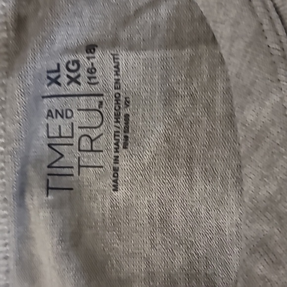 Relaxed Fit Grey Tee - Picture 5 of 6